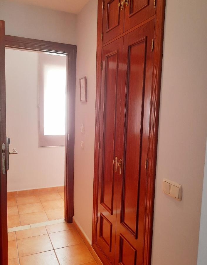 Hostal La Colonia マルベーリャ エクステリア 写真